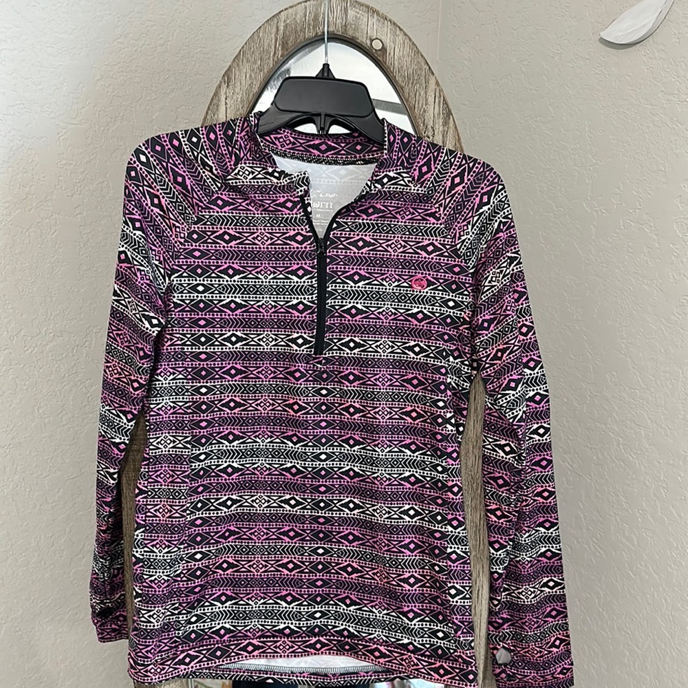 Born Outdoor Top